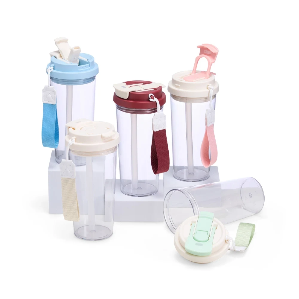 Copo Plástico 600ml, cor A definir no atendimento